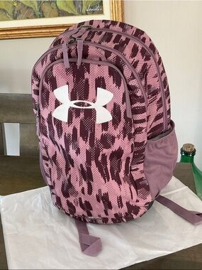 Under Armour  2.0 Backpack  EUC